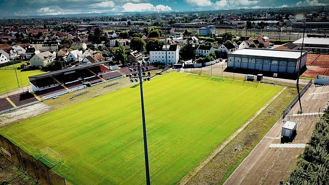 中保持竞争 中保持竞争